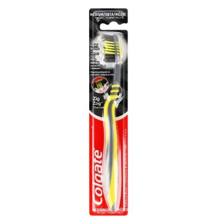 Colgate Zig Zag Charcoal Medium zubná kefka 1ks