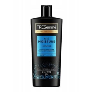 TRESemmé Rich Moisture šampón na vlasy 685ml